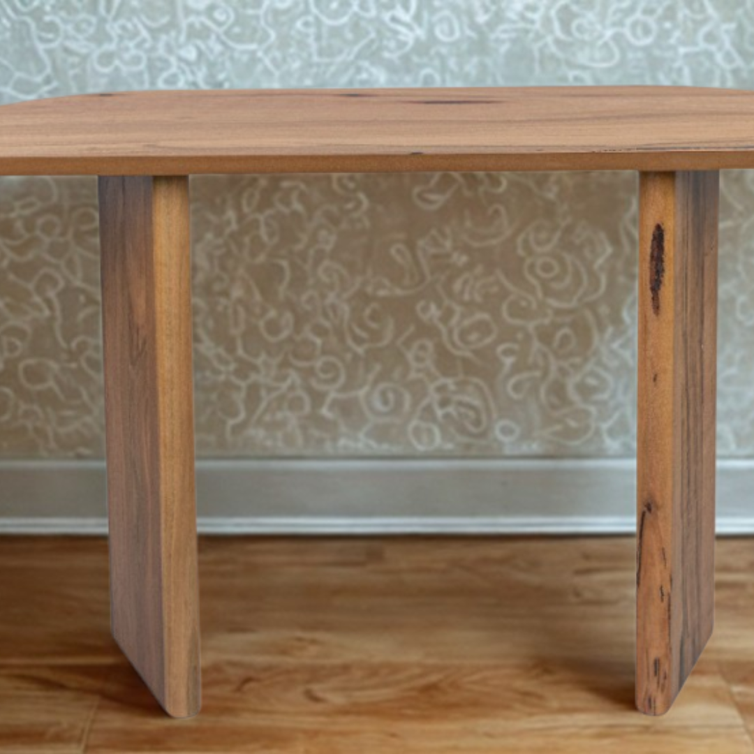 Arlington Hall Table (1)